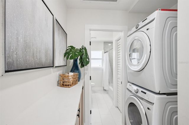 1739 BAYOU GRANDE BOULEVARD NE, St Petersburg, FL 33703