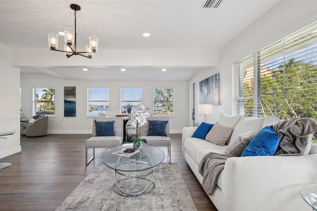 1739 BAYOU GRANDE BOULEVARD NE, St Petersburg, FL 33703