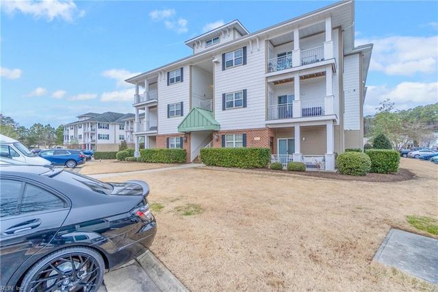 4332 Hillingdon Bnd Apt 205, Chesapeake, VA 23321
