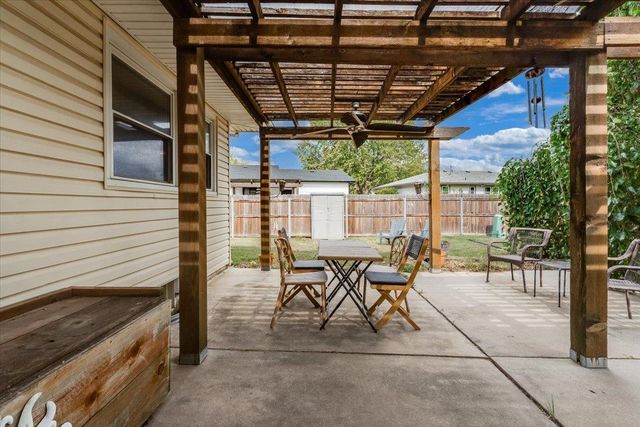 10 Argon Dr, Goddard, KS 67052