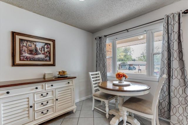 10 Argon Dr, Goddard, KS 67052
