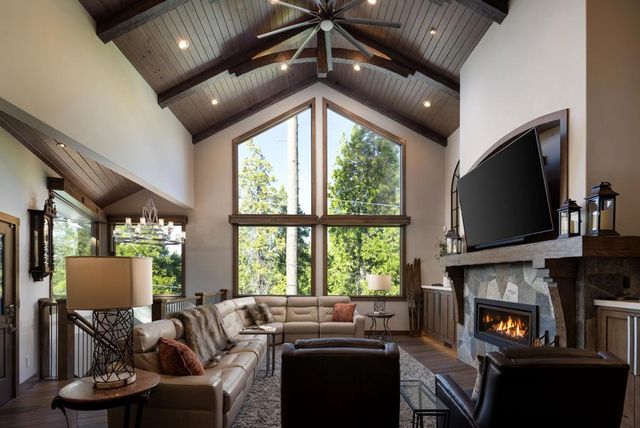 264 Ca-173, Lake Arrowhead, CA 92352