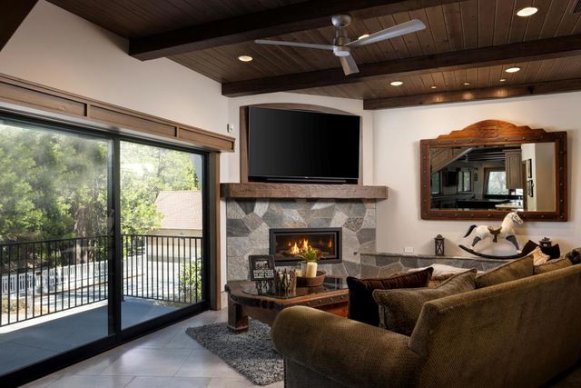 264 Ca-173, Lake Arrowhead, CA 92352