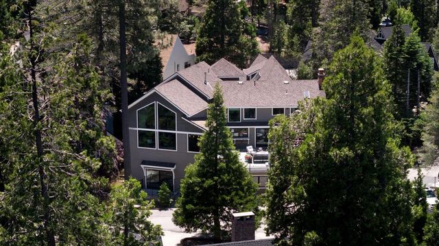 264 Ca-173, Lake Arrowhead, CA 92352