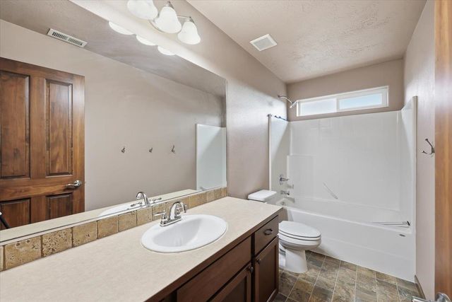 1821 S Shamrock Dr, Spokane Valley, WA 99016