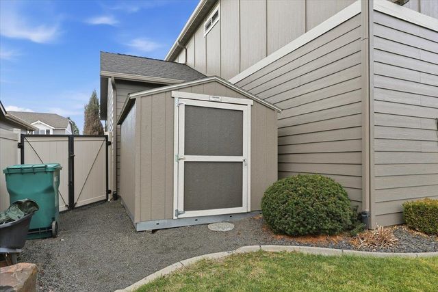 1821 S Shamrock Dr, Spokane Valley, WA 99016