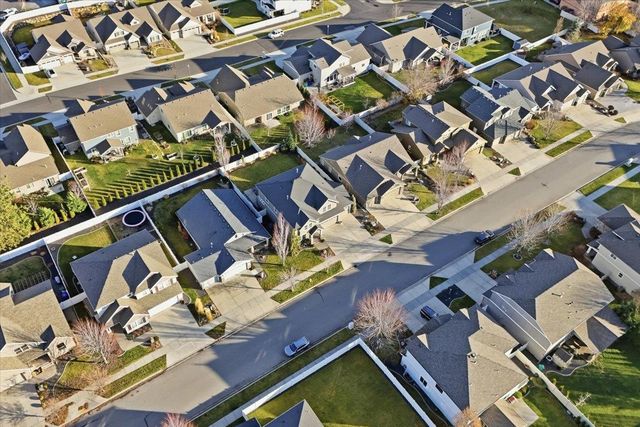 1821 S Shamrock Dr, Spokane Valley, WA 99016