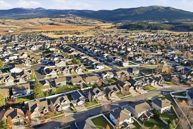 1821 S Shamrock Dr, Spokane Valley, WA 99016