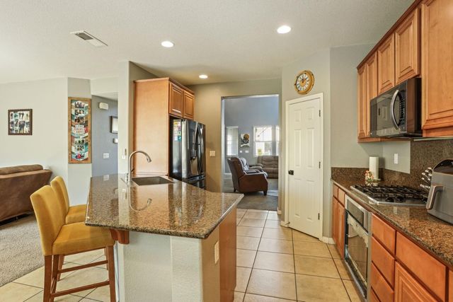 1152 Laureto St, Manteca, CA 95336