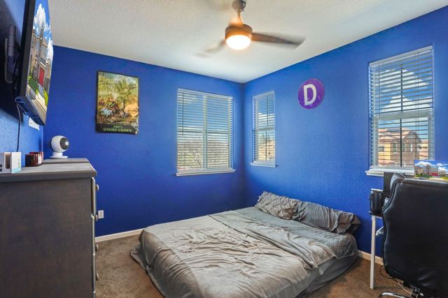 1152 Laureto St, Manteca, CA 95336