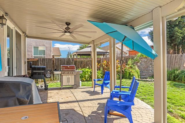 1152 Laureto St, Manteca, CA 95336