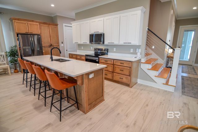 613 Hernando Place, Dauphin Island, AL 36528