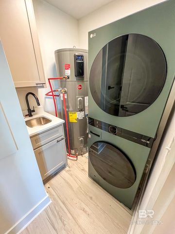 613 Hernando Place, Dauphin Island, AL 36528