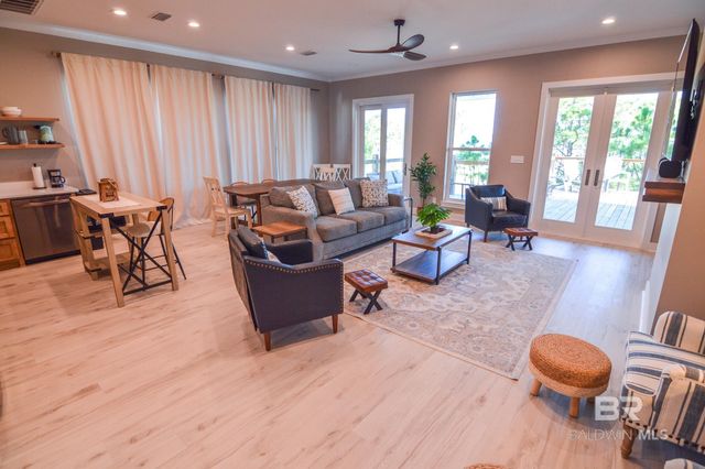 613 Hernando Place, Dauphin Island, AL 36528