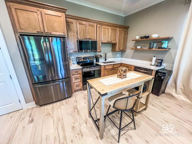 613 Hernando Place, Dauphin Island, AL 36528