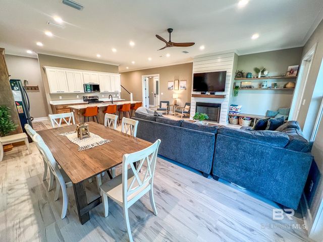 613 Hernando Place, Dauphin Island, AL 36528