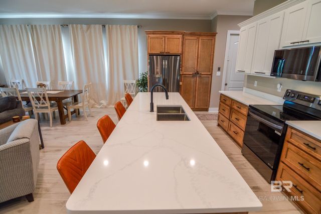 613 Hernando Place, Dauphin Island, AL 36528