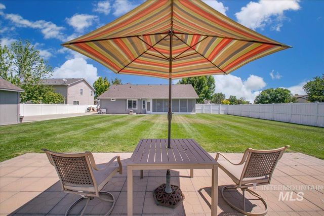 2209 S Preakness Way, Nampa, ID 83686