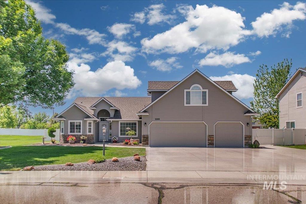 2209 S Preakness Way, Nampa, ID 83686
