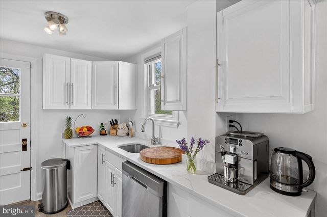 7500 16TH AVE, Takoma Park, MD 20912