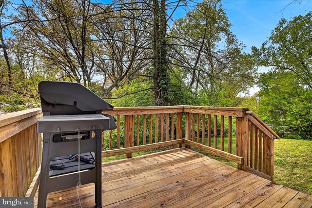 7500 16TH AVE, Takoma Park, MD 20912