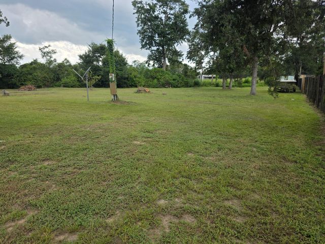 11656 Oak Moss Ln, Willis, TX 77378