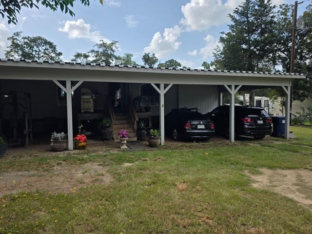 11656 Oak Moss Ln, Willis, TX 77378