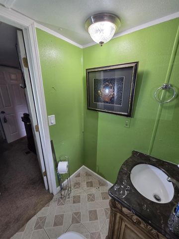 11656 Oak Moss Ln, Willis, TX 77378