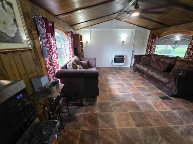 11656 Oak Moss Ln, Willis, TX 77378