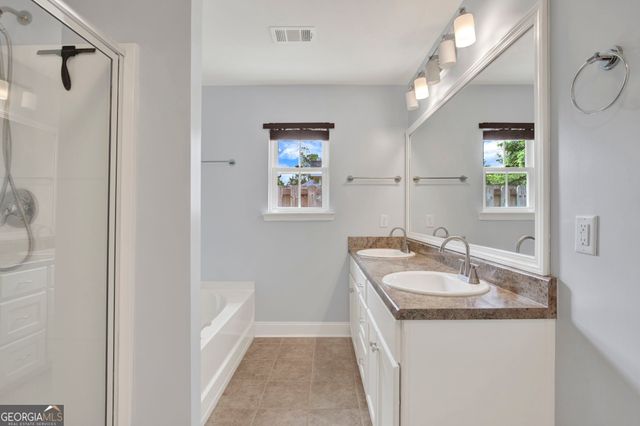 115 Wall Street, Savannah, GA 31405