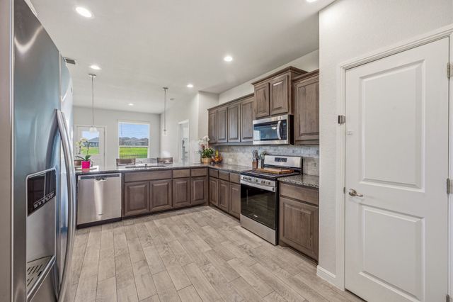 1106 Burlingame Drive, Cleburne, TX 76033