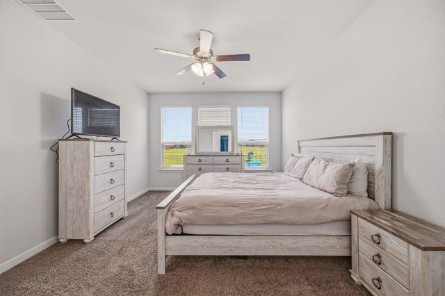1106 Burlingame Drive, Cleburne, TX 76033