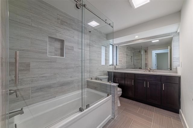 8460 Raymond Drive, Boynton Beach, FL 33472