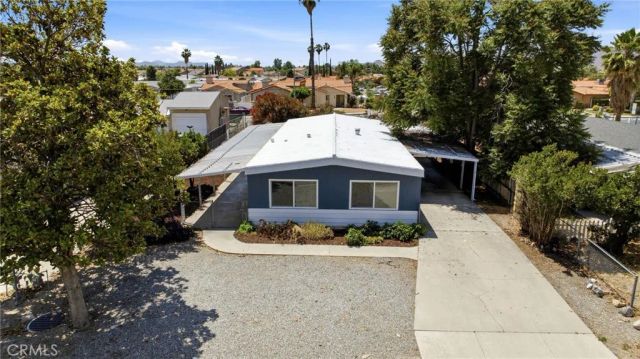 966 Bettina Way, San Jacinto, CA 92582