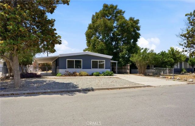 966 Bettina Way, San Jacinto, CA 92582