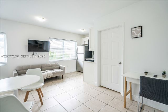 6971 Carlyle Ave 207, Miami Beach, FL 33141