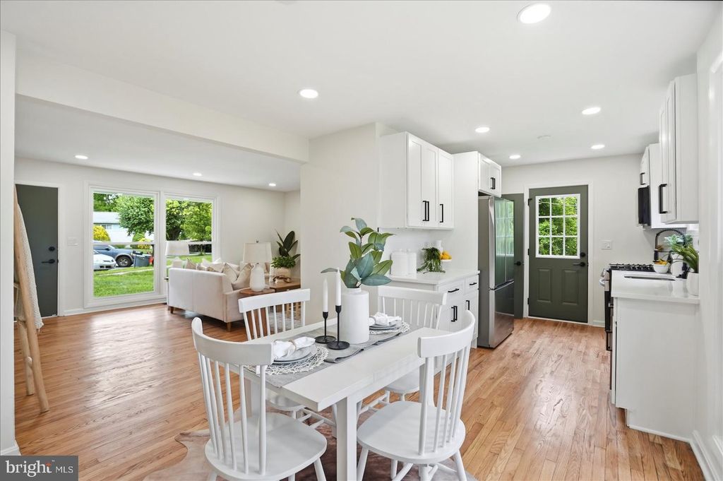2505 LAKEWOOD CT, Baltimore, MD 21234