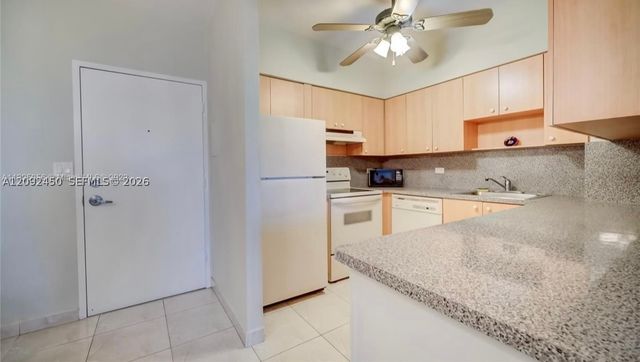 7441 Wayne Ave 6L, Miami Beach, FL 33141