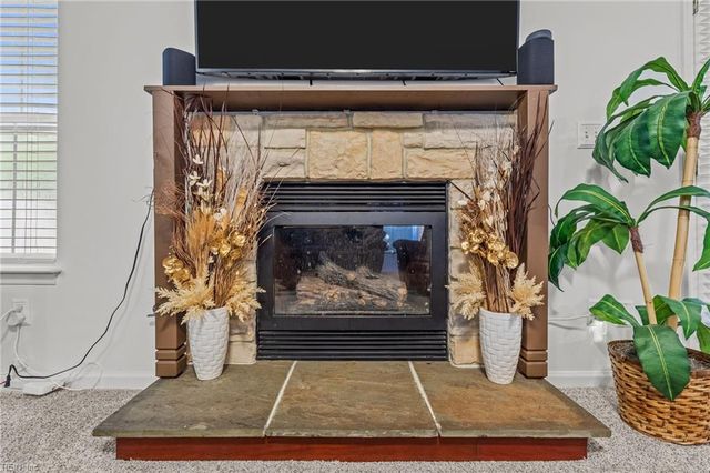 314 Vista Point DR, Hampton, VA 23666