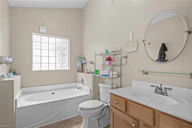 314 Vista Point DR, Hampton, VA 23666