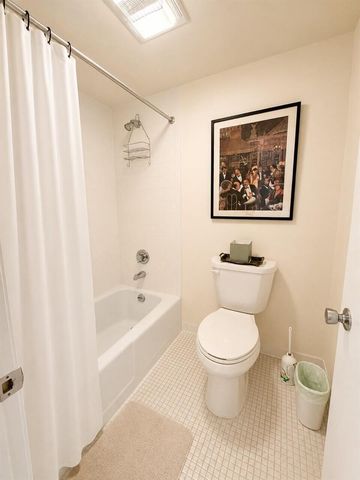 3589 S Ocean Boulevard 404, South Palm Beach, FL 33480