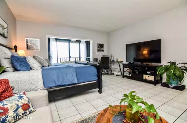829 1ST Street S 2-D, Jacksonville Beach, FL 32250