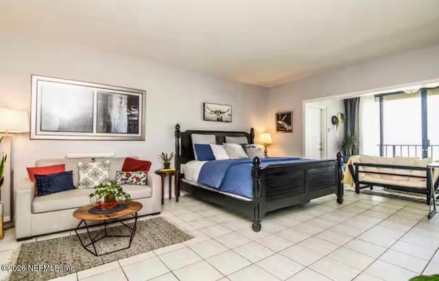 829 1ST Street S 2-D, Jacksonville Beach, FL 32250