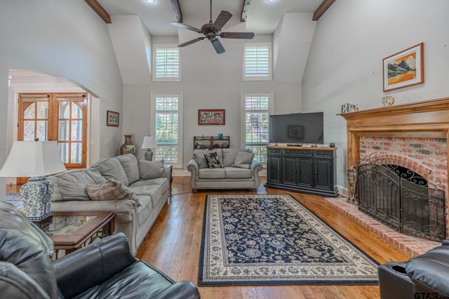 3429 Ridgebluff Cir, Tyler, TX 75707