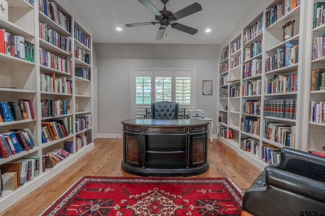 3429 Ridgebluff Cir, Tyler, TX 75707