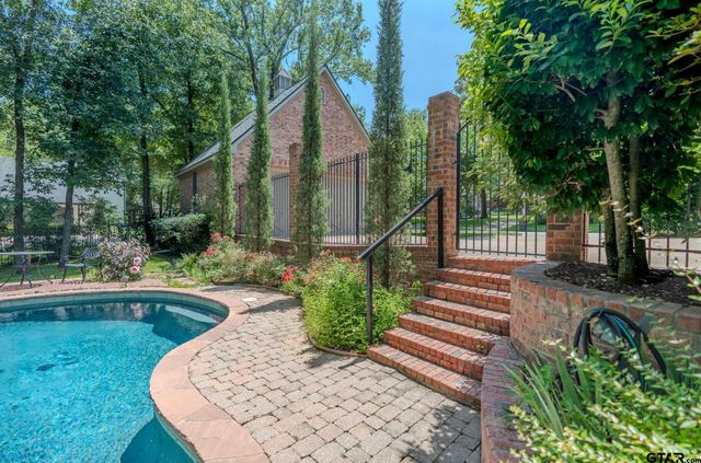 3429 Ridgebluff Cir, Tyler, TX 75707