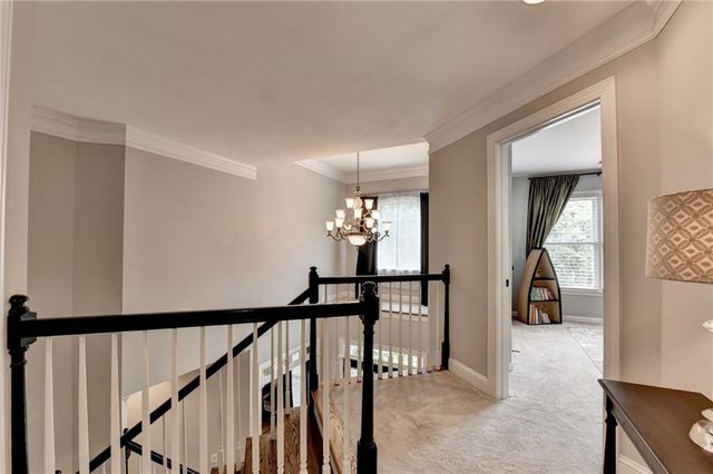 5062 Oak Farm Way, Flowery Branch, GA 30542