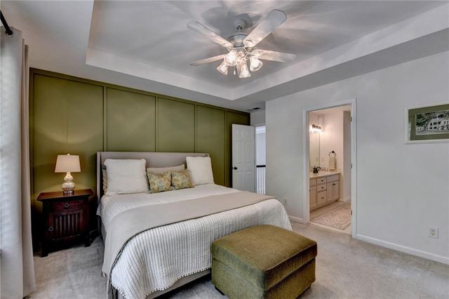 5062 Oak Farm Way, Flowery Branch, GA 30542