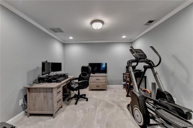 5062 Oak Farm Way, Flowery Branch, GA 30542