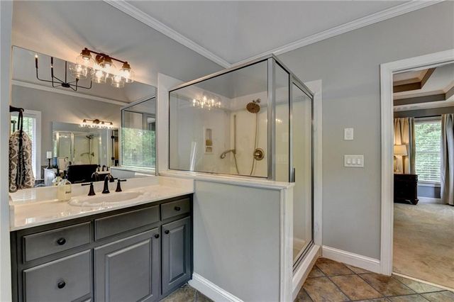 5062 Oak Farm Way, Flowery Branch, GA 30542